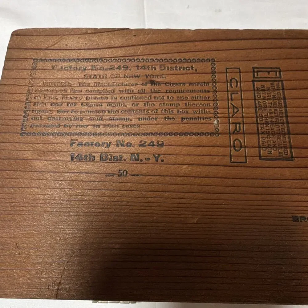 J. B. Back & Co., Inc. Back's Natura Cedarap Wooden Cigar Box Custom Made